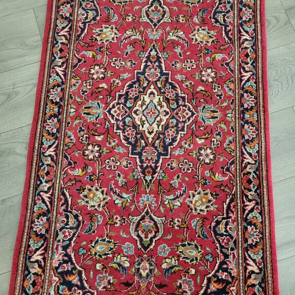 Persian Rug - Picture 3 of 6